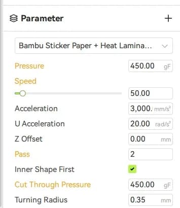 Settings for a cutting or laminating machine, displaying parameters such as pressure, speed, acceleration, and pass options.